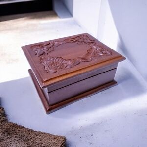 Vintage Carved Wood Jewelry Box Brown Keepsake Trinket Red Velvet Lined